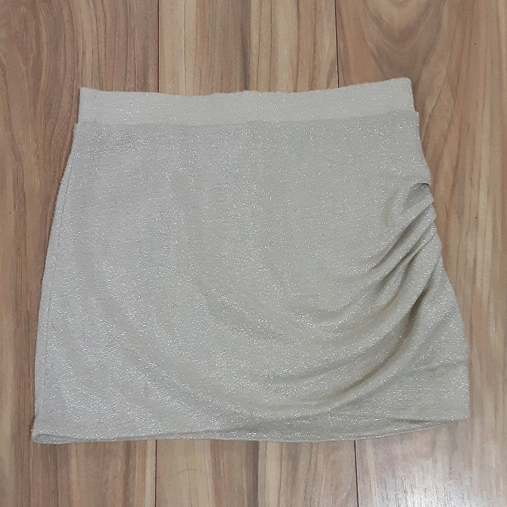 Lovers + Friends Silver Metallic Threading Mini Skirt Size Small.